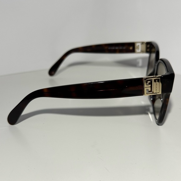GIVENCHY WOMENS SUNGLASSES - Picture 3 of 5